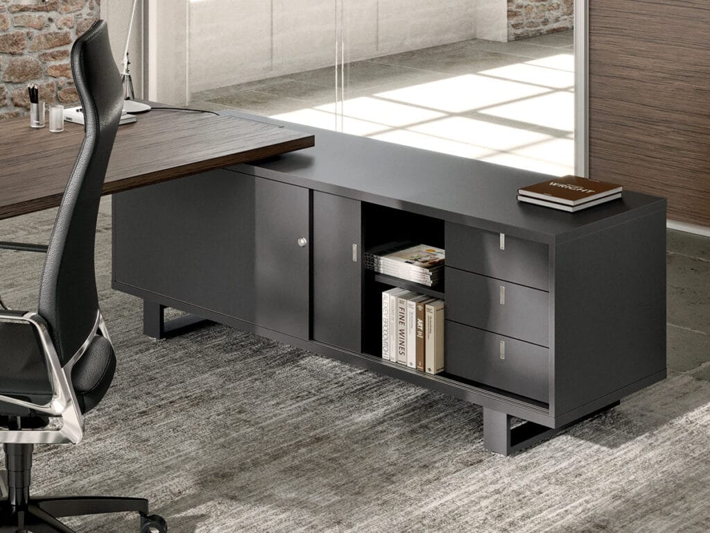Queen Executive Office - Image 5