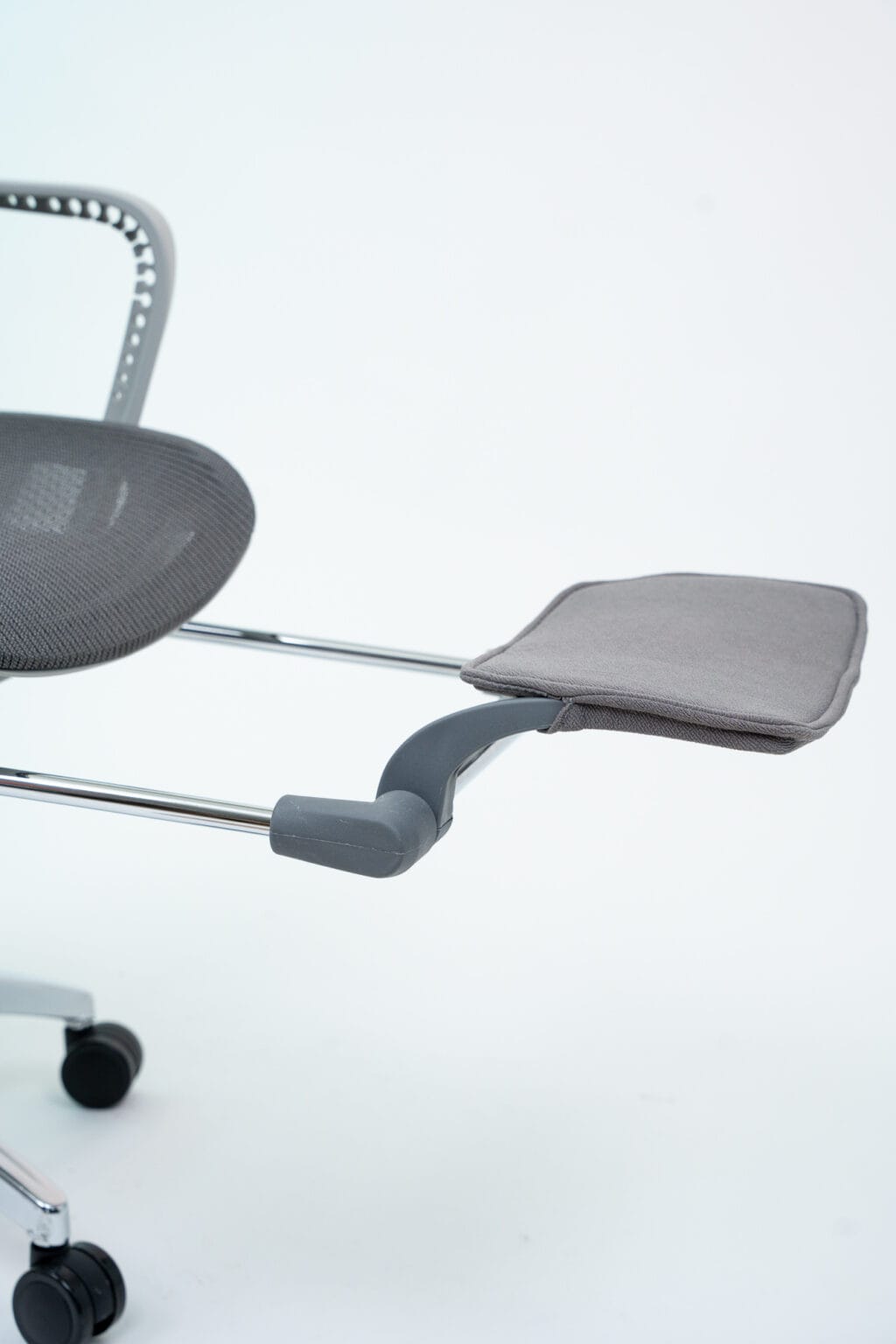 Simic Chair - Image 21